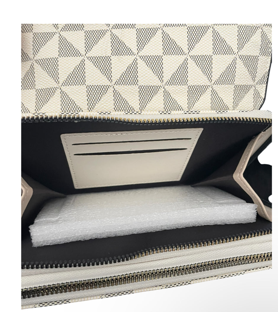 Mezon Tri-fold Clutch Cell Phone Wallet