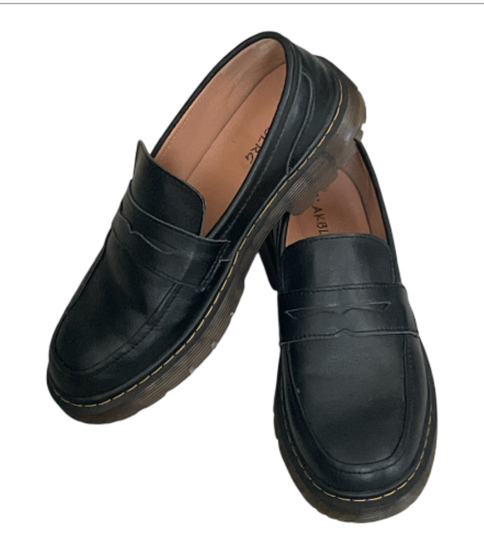 CLAKBLRG Black Penny Loafers (9)