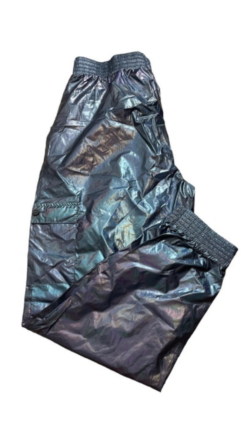 Victoria’s Secret Sport Iridescent Cargo Joggers (Medium)