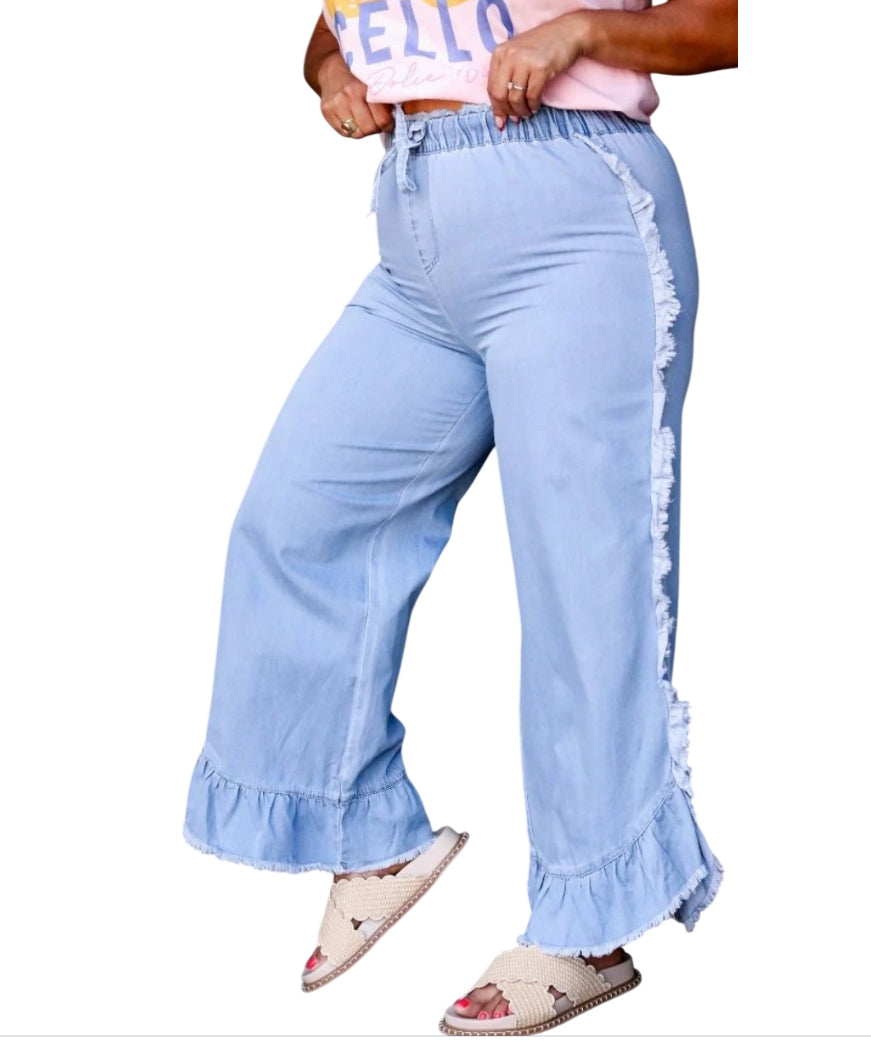 Tres Chic Suzanna Ruffle Pants (1x)