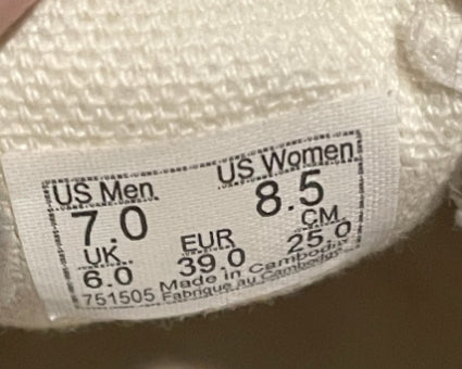 Vans Checkerboard Classic Slip-On Sneakers Yellow (8.5)