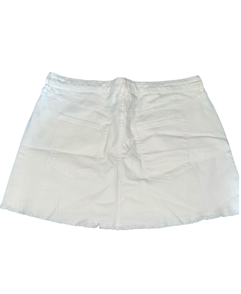 Good American A-Line Mini Denim Skirt in White (15)