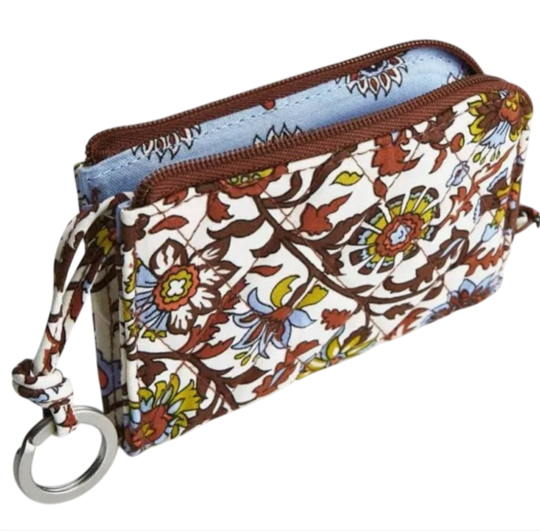 Vera Bradley Zip Card Pouch in the Marrakesh Vines Cream pattern.
