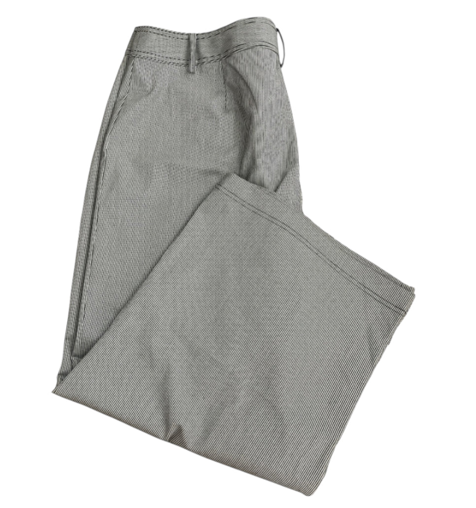 Karl Lagerfeld Paris Railroad Stripe Crop Pant Gray (14)