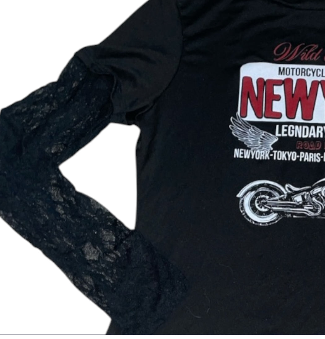 Harley-Davidson New York motorcycle long sleeve shirt with lace sleeves.(X-Large)