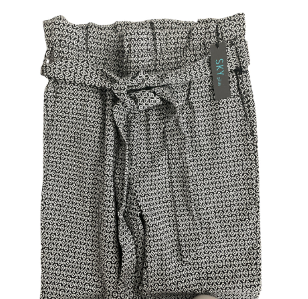 Sky Plus Black and White Slim Fit Pants (1x)