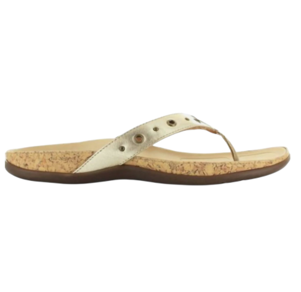 Strive Saria Sandals In Gold Metallic (9)