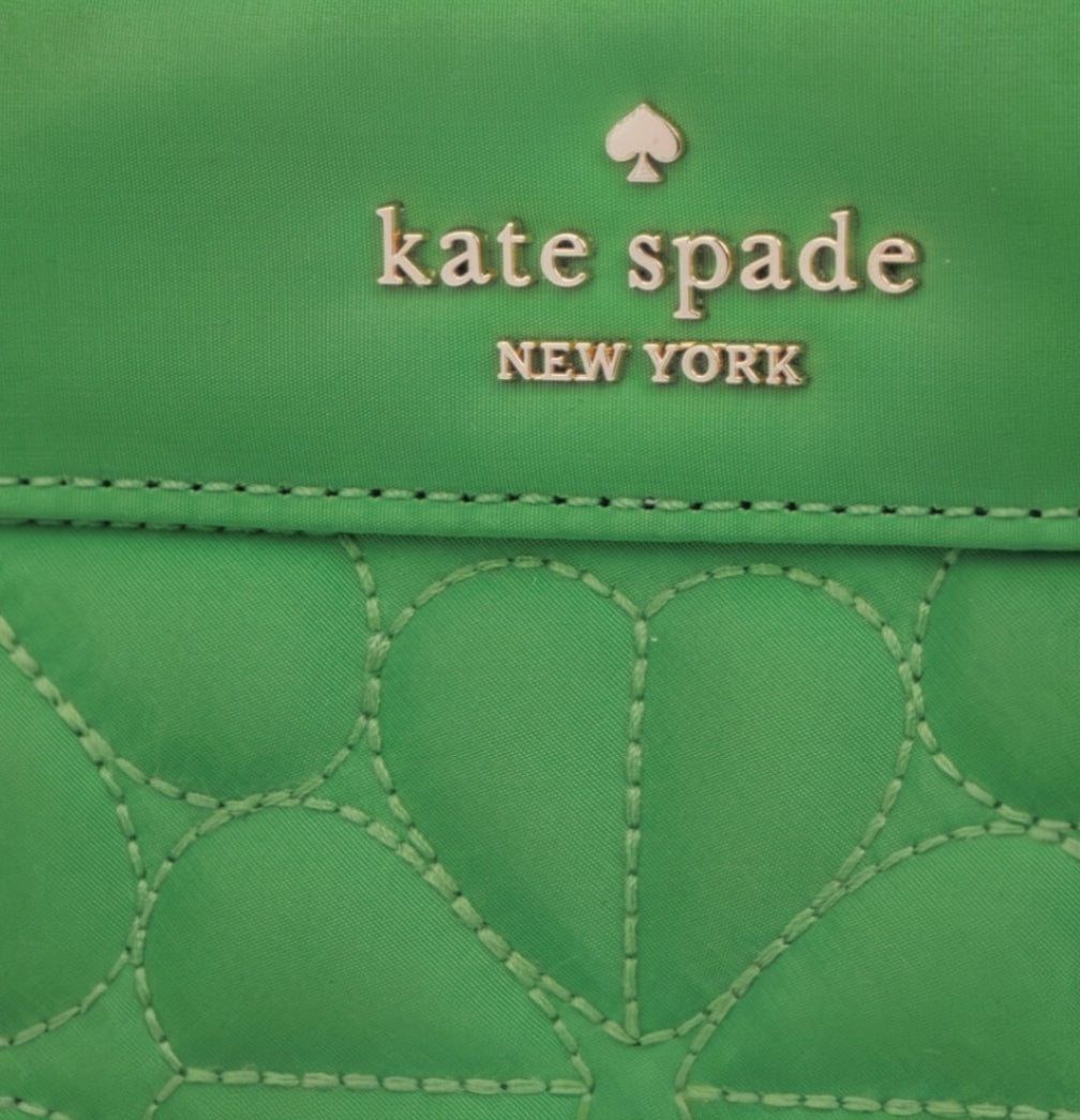 Kate Spade New York Flower Quilted Zip Cosmetic Pouch (Green)
