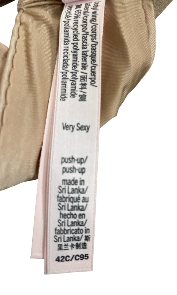Victoria's Secret Very Sexy push-up T Shirt bra (42C)