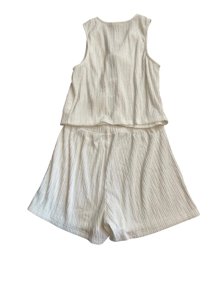 COMMENSE tie-front vest with matching textured shorts set (Medium)