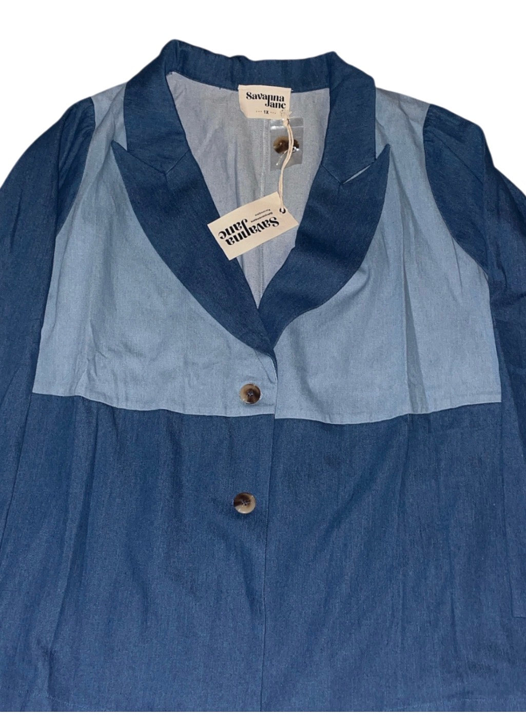 Savanna Jane two-toned color block denim blazer (1x)