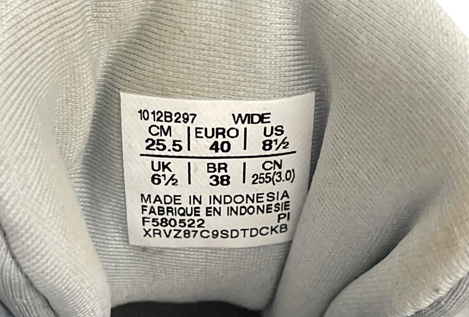 Asics Gel-Kayano 29 running shoes in Piedmont Grey and Orchid (8.5)