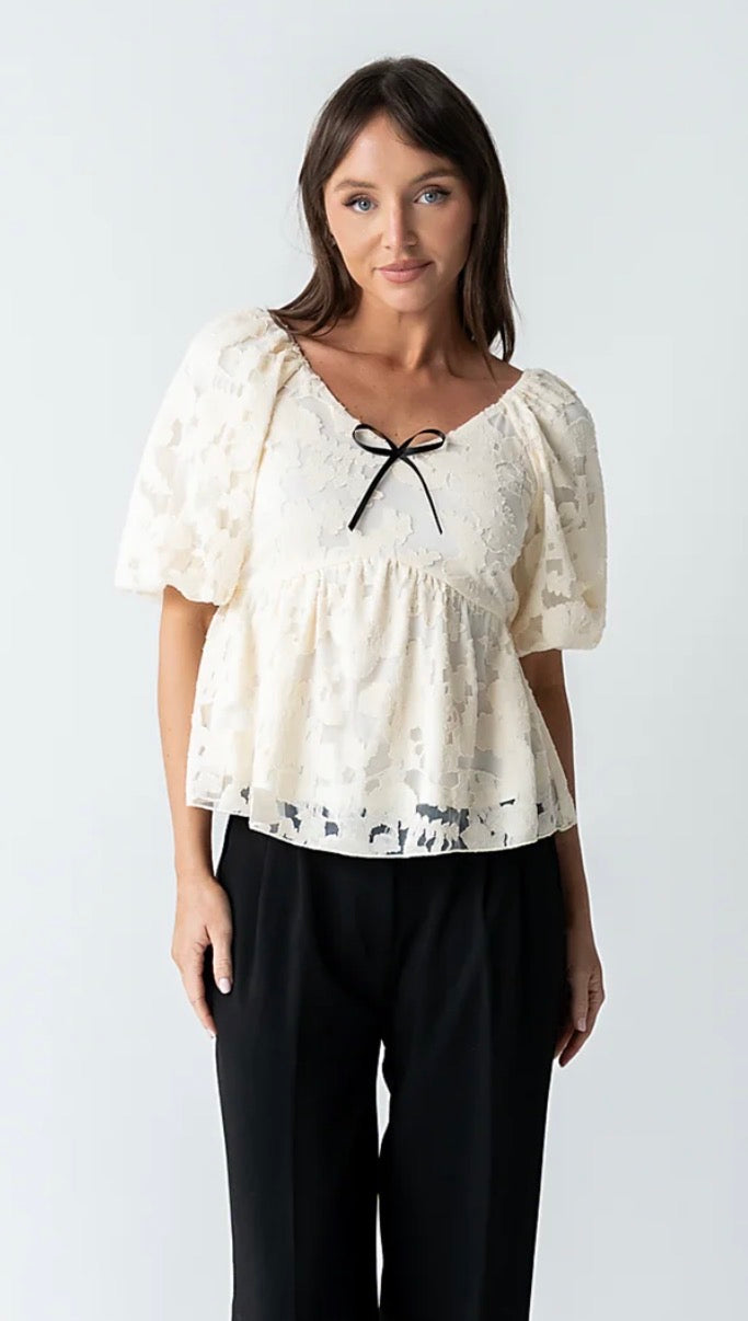 Polagram ivory textured floral jacquard blouse (XL)