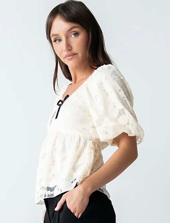 Polagram ivory textured floral jacquard blouse (XL)
