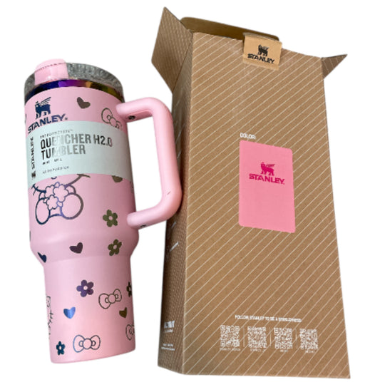 Hello Kitty x Stanley Quencher H2.0 FlowState Tumbler
