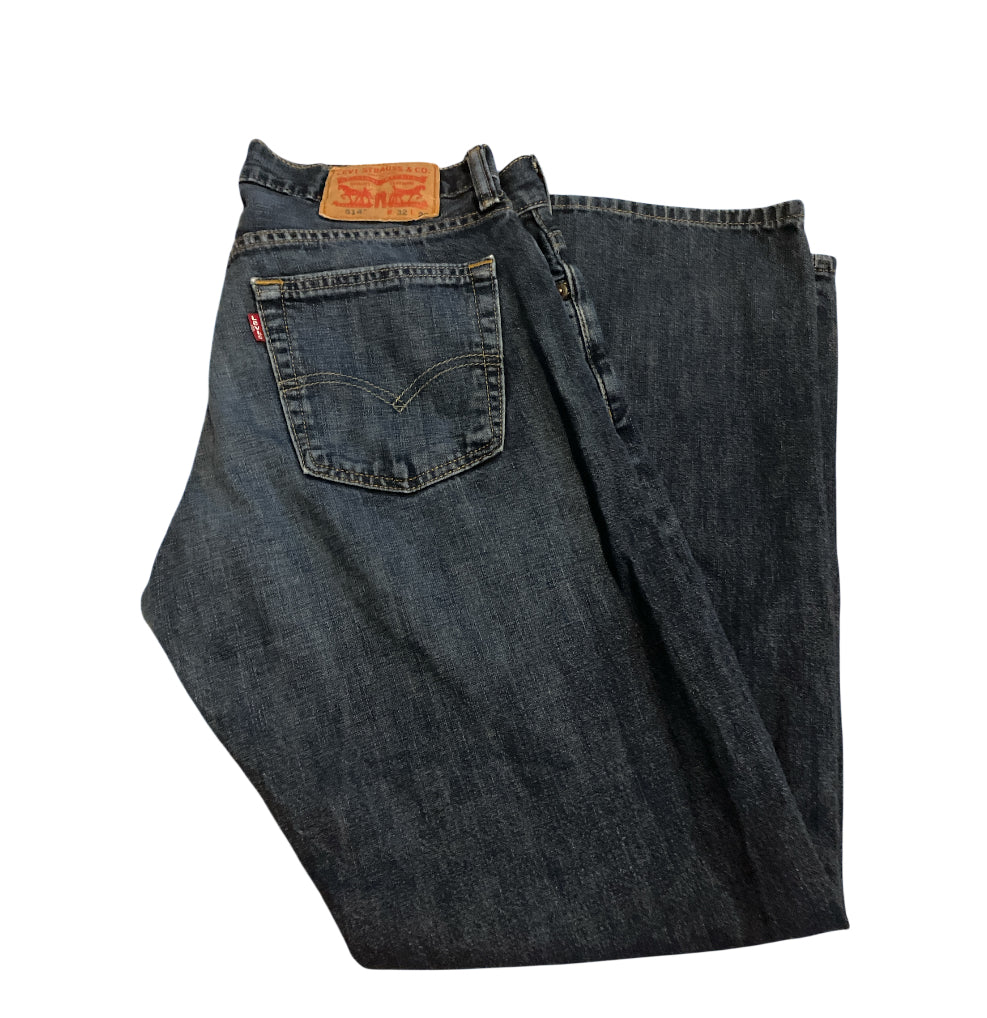 Levi's 514™ Straight Fit Jeans (32 x 29)