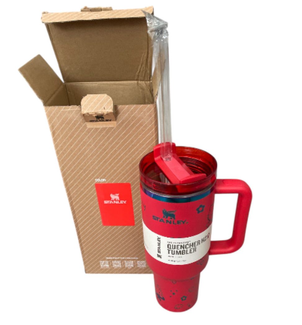Hello Kitty x Stanley Quencher H2.0 FlowState Tumbler