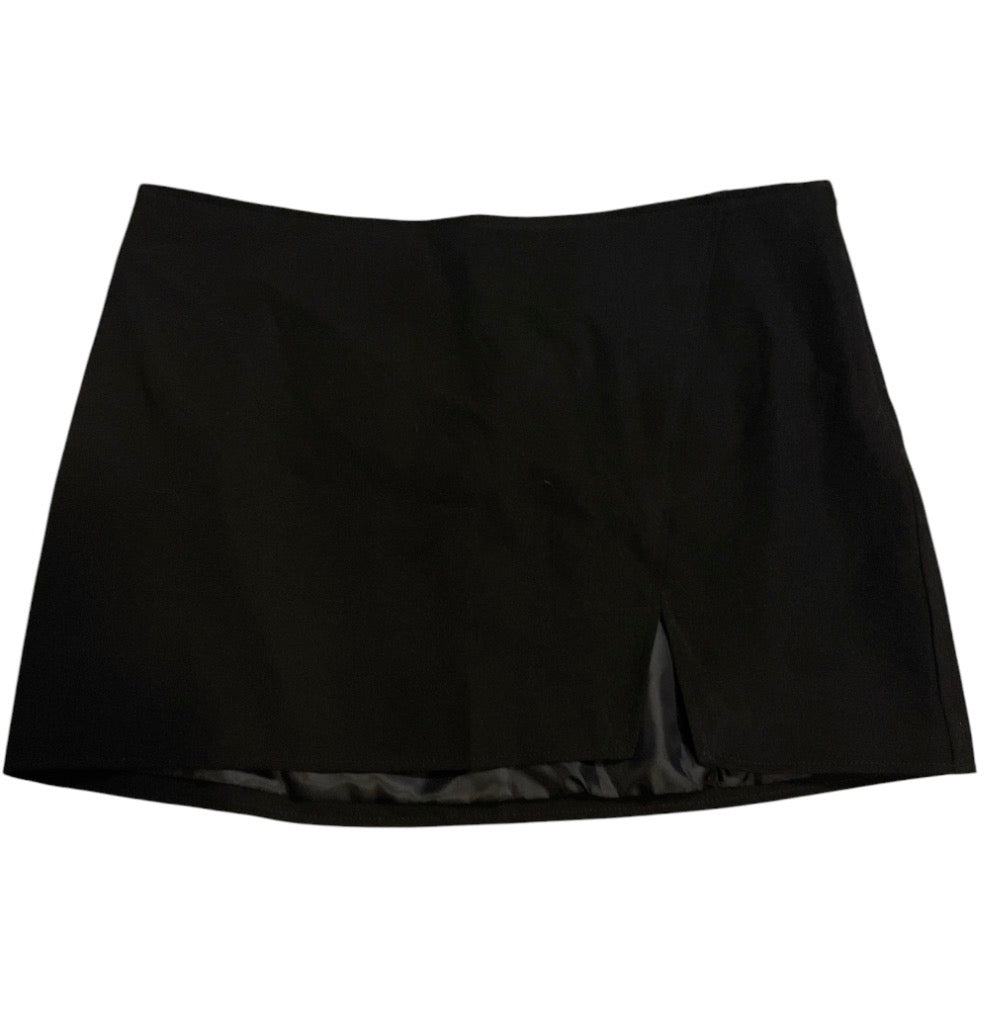 Olivaceous Back To Basics Black Micro Mini Skirt (Large)
