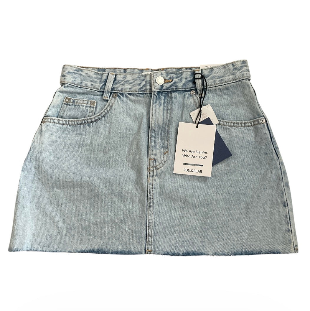 Pull&Bear light-wash denim mini skirt (Large)