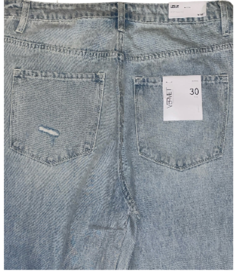 Vervet Leslie 90’s Flare Distressed Jeans (30”waist)