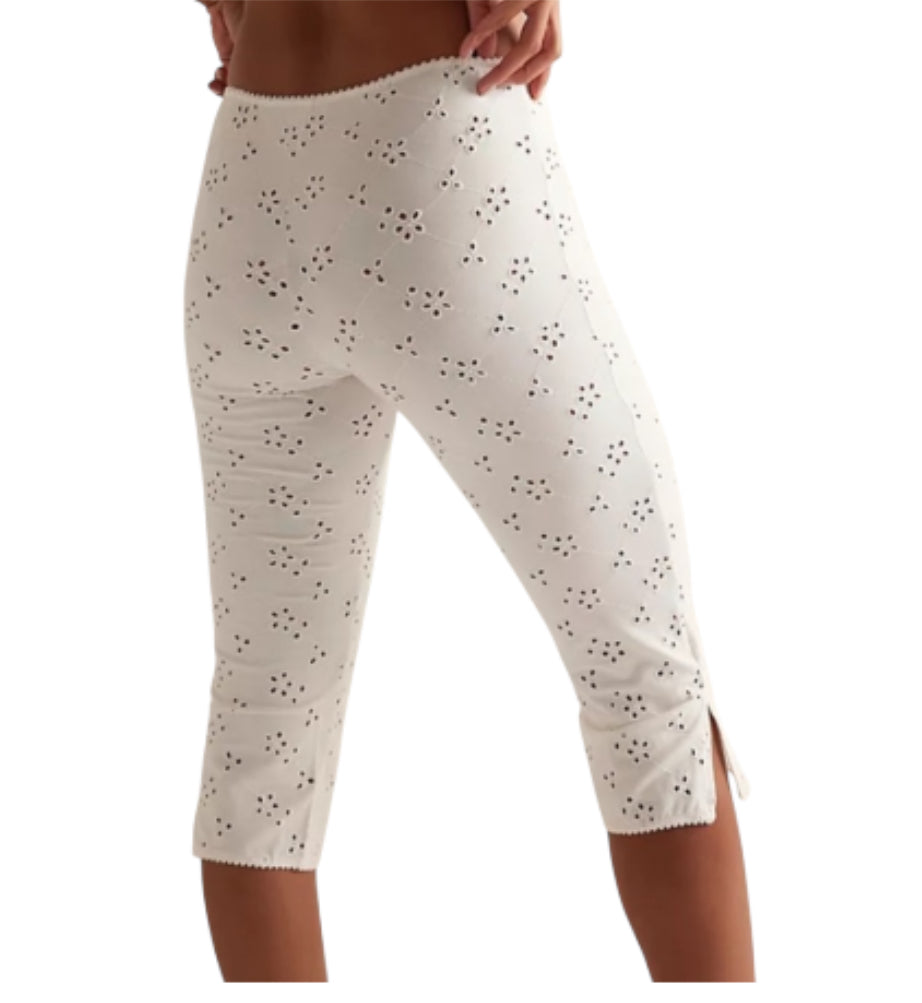 Free People Full Bloom Capri in Ivory (X-Small)