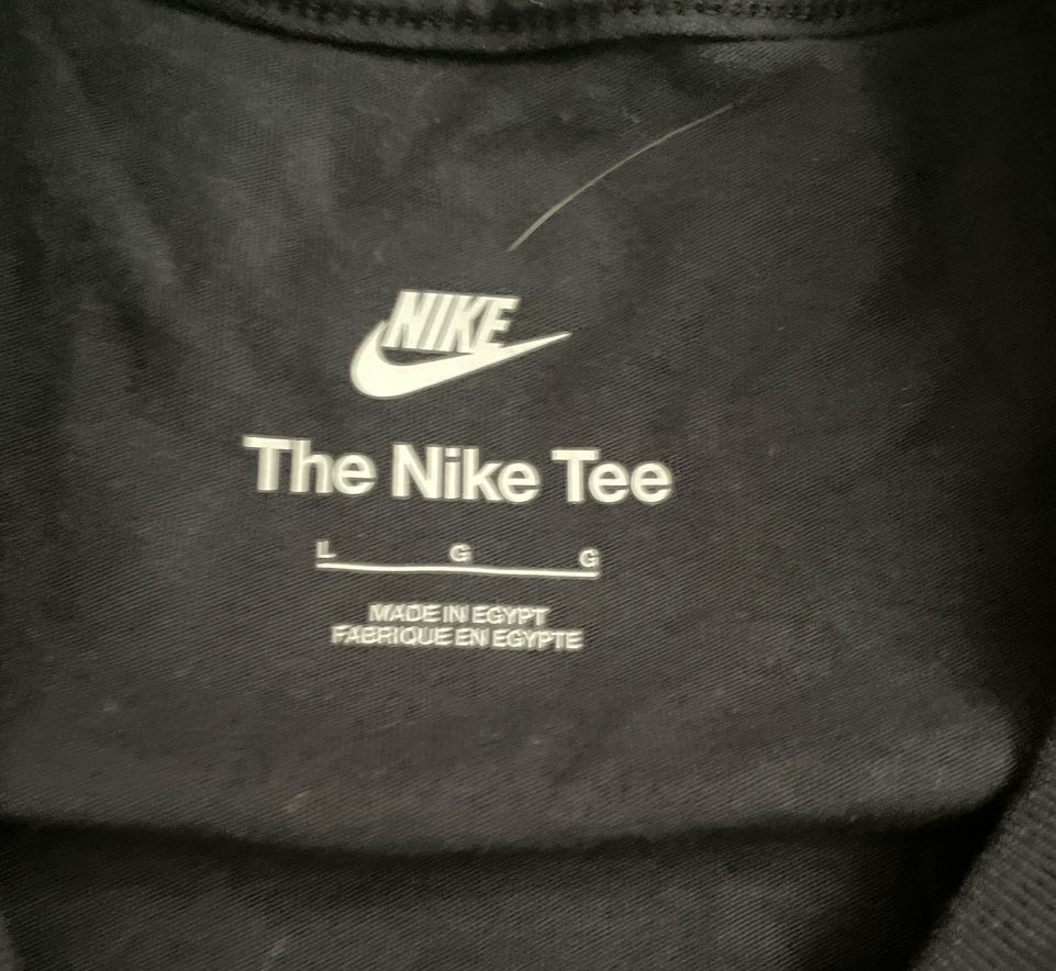 Nike Sportswear Just Do It Graphic Tee Black (Large)