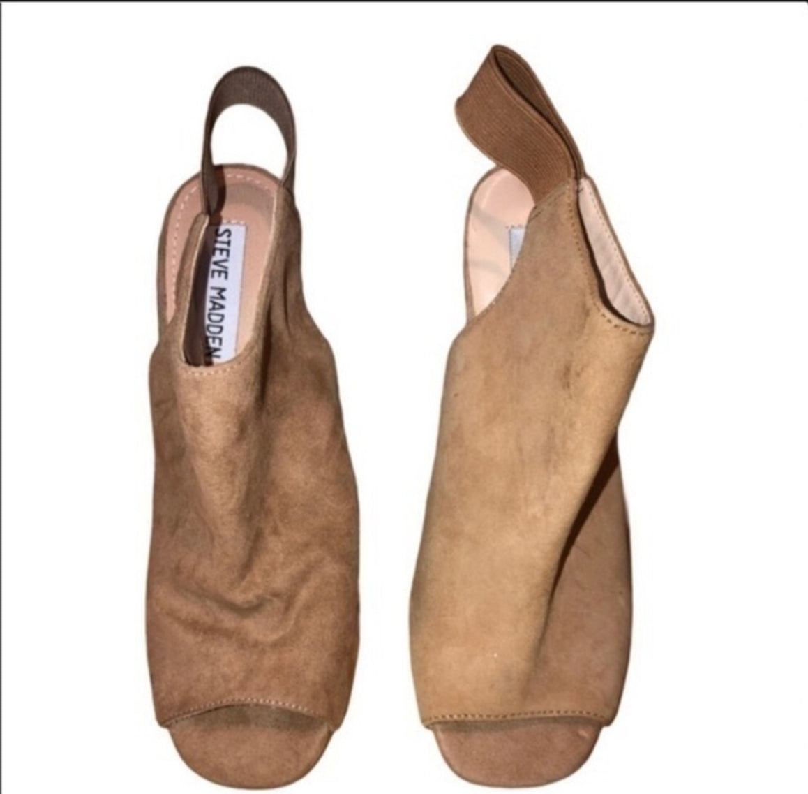 Steve Madden Camel Peep Toe Booties (6)