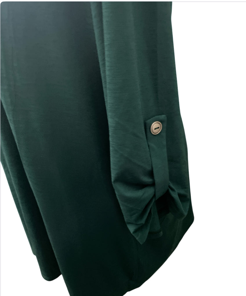 Dear Scarlett Solid 3/4 Sleeve Lizzy Top in Jewel Green (2x)