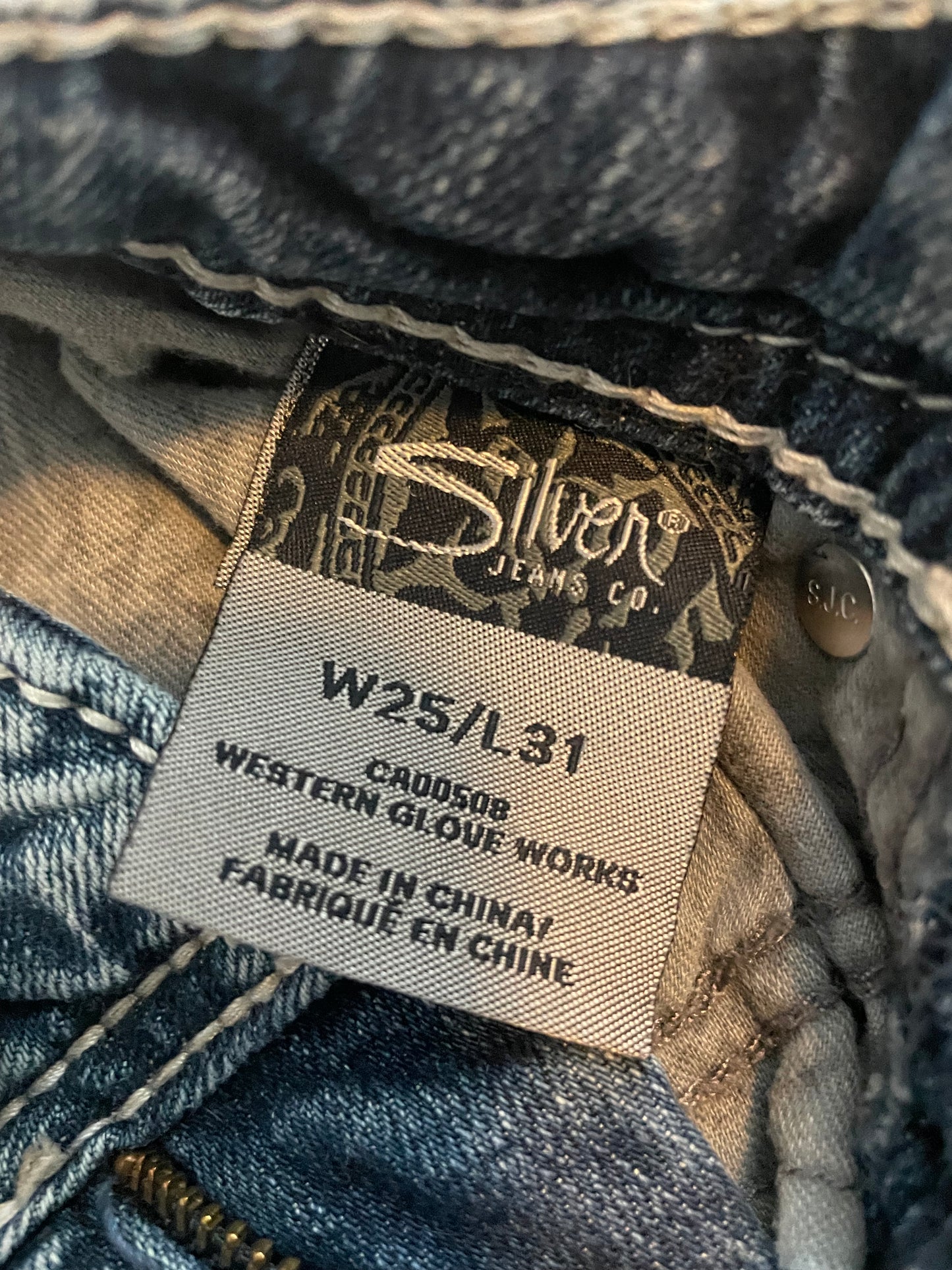 Silver Aiko Distressed Blue Jeans (25)