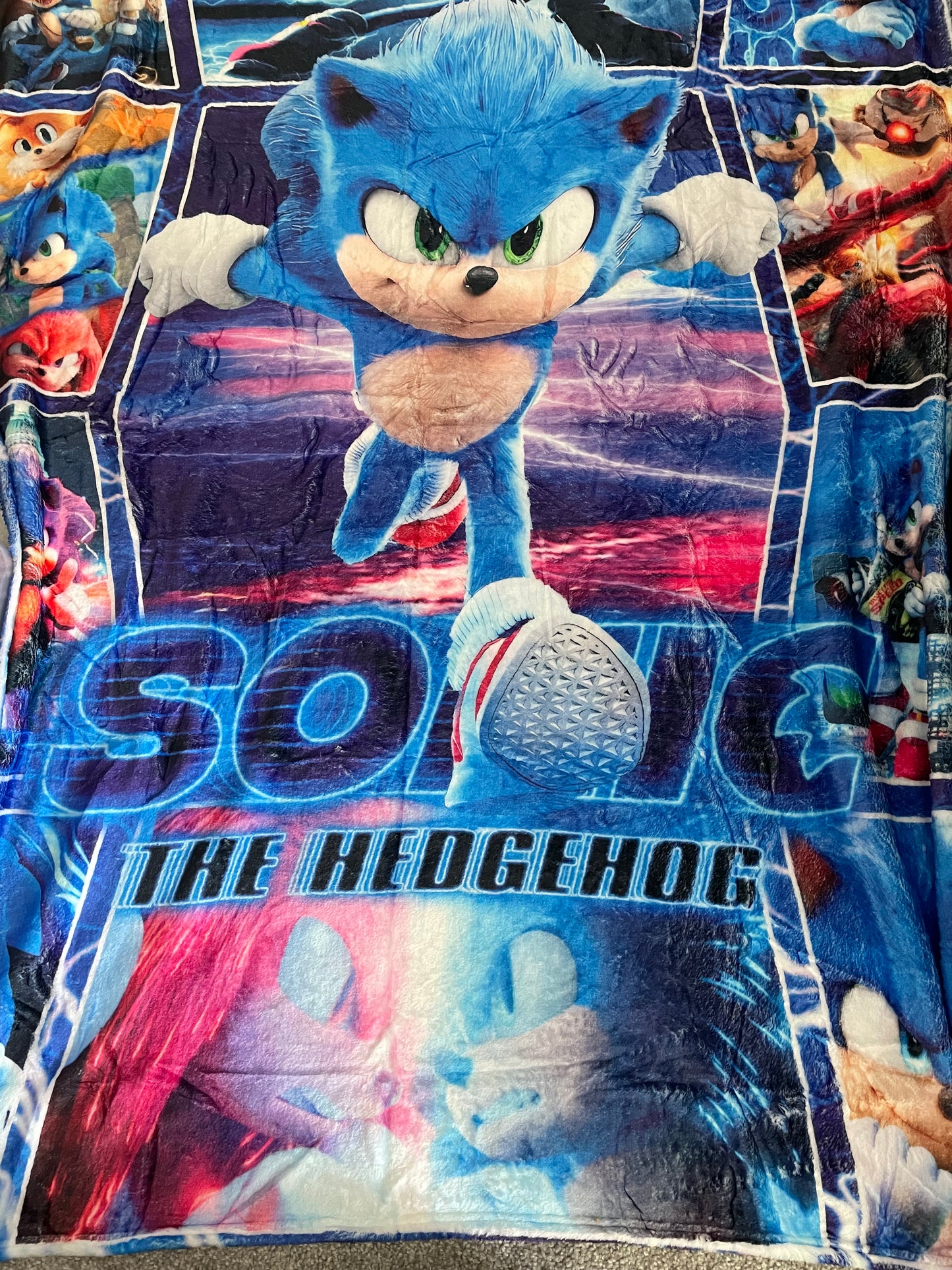 Sonic the Hedgehog fleece throw blanket.