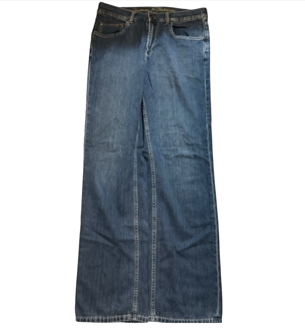 Tommy Bahama Classic Fit Jeans (34 x 34)
