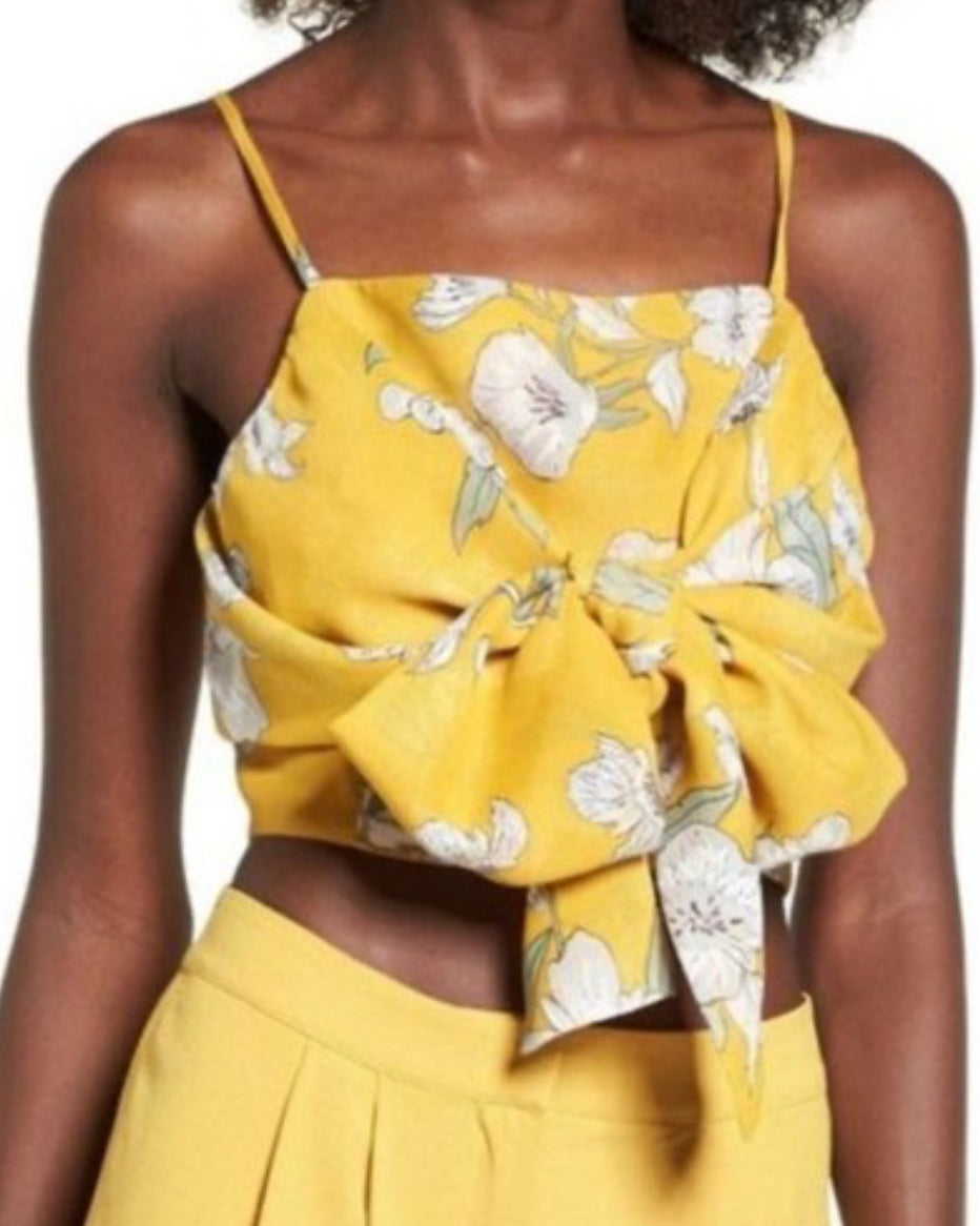 Chriselle x J.O.A. Quince Yellow Floral Tie Crop Top (Small)