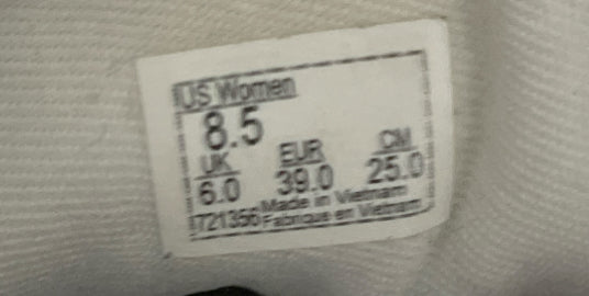 Vans Saldan Checkered Sneakers (8.5)