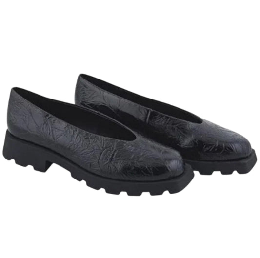 Katy Perry The Daarling slip-on loafer in black faux patent leather (10)