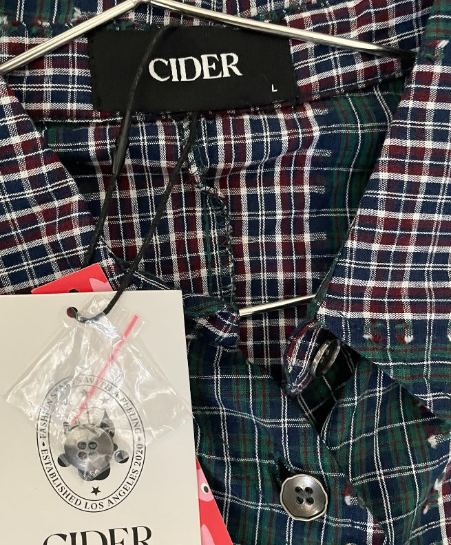 Cider 100% Cotton Asymmetrical Button Two Tone Patched Shirt.(Large)