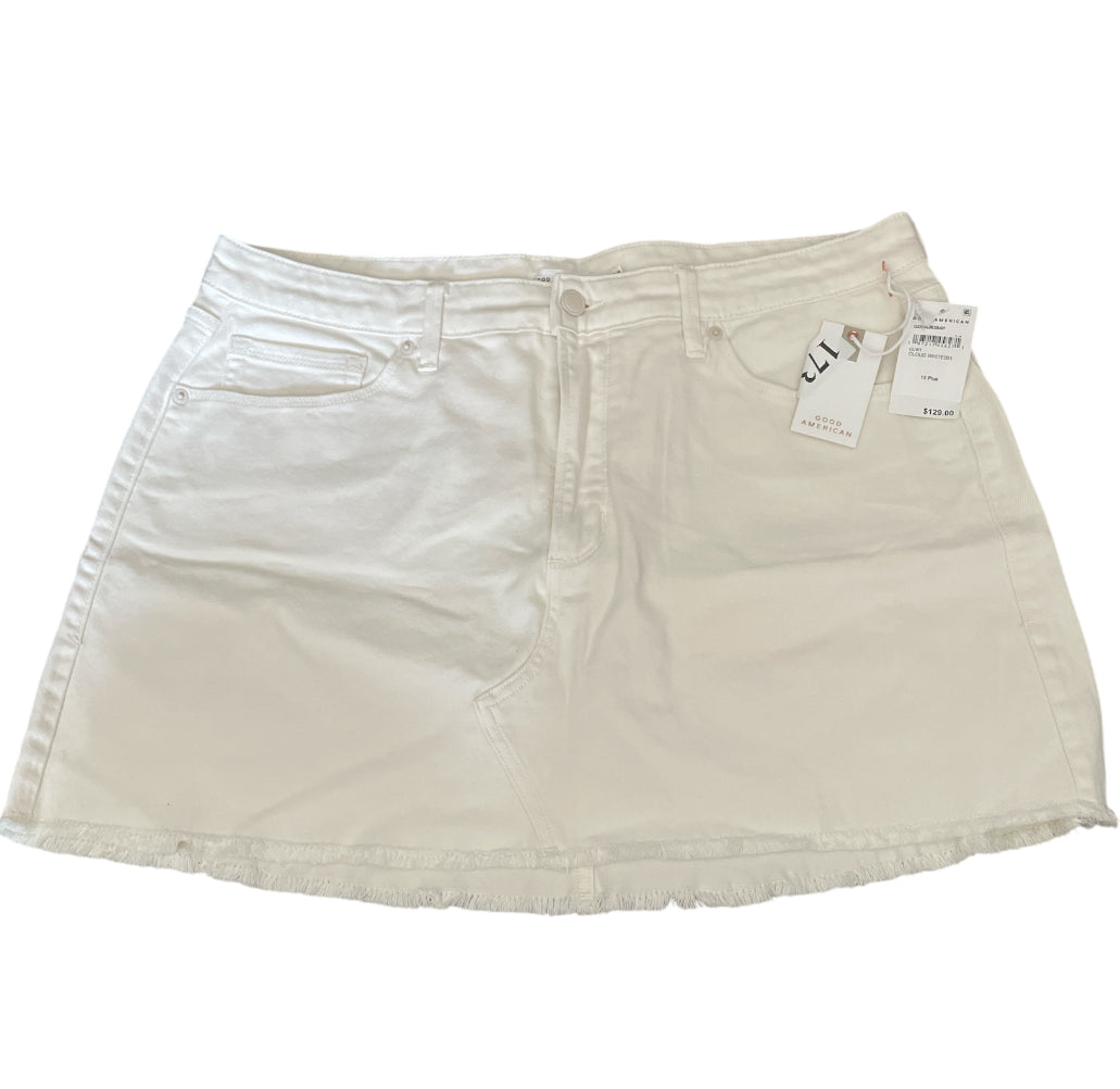 Good American A-Line Mini Denim Skirt in White (15)