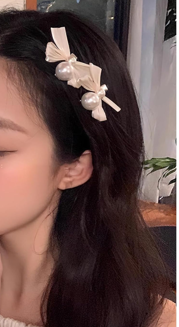 Plush Hair Clips Pearl with Bow