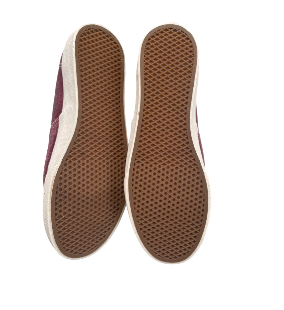 Vans Authentic in Burgundy (8.5)