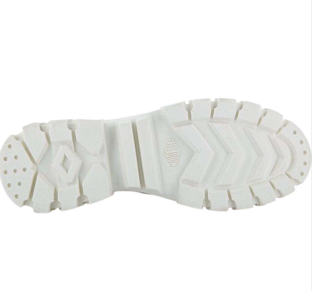 Palladium Revolt LO TX Star White Sneakers (10)