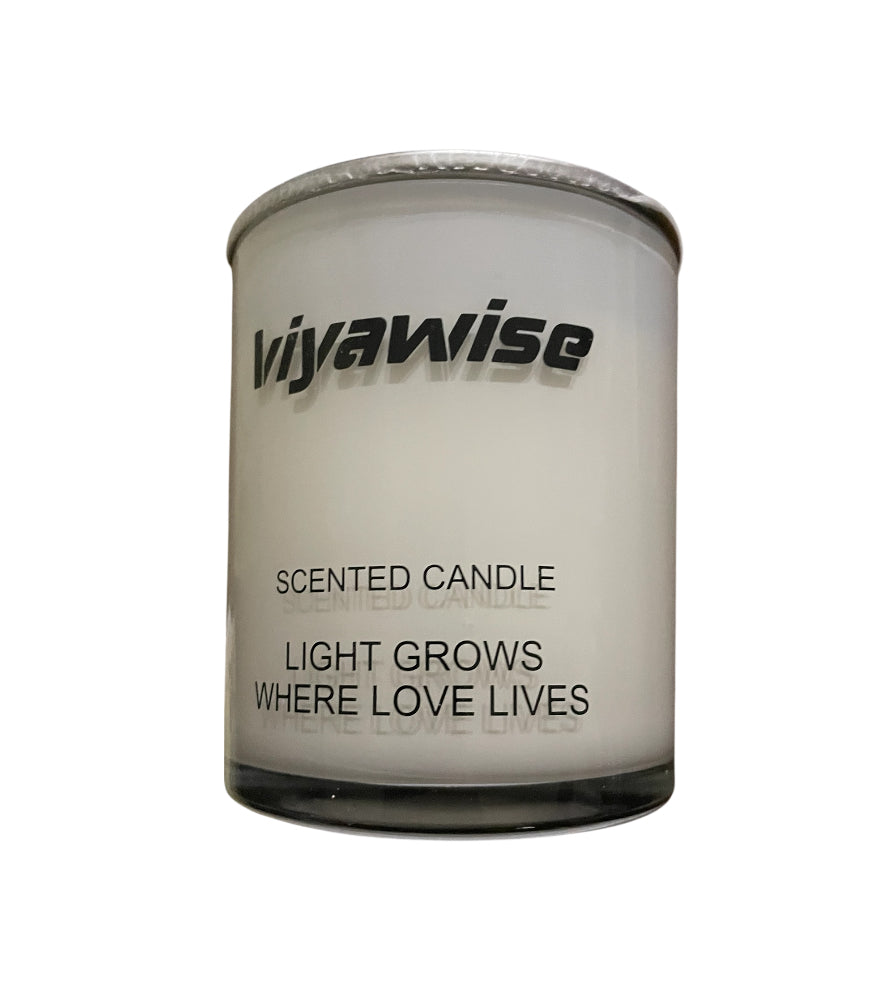 Viyawise Lavender Scented Candle