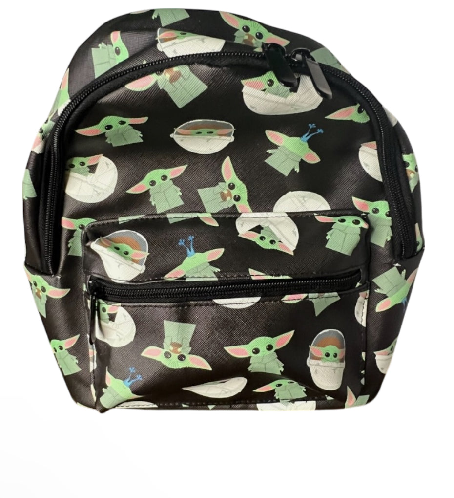 Bioworld Star Wars: The Mandalorian mini backpack all-over print of Grogu (Baby Yoda)