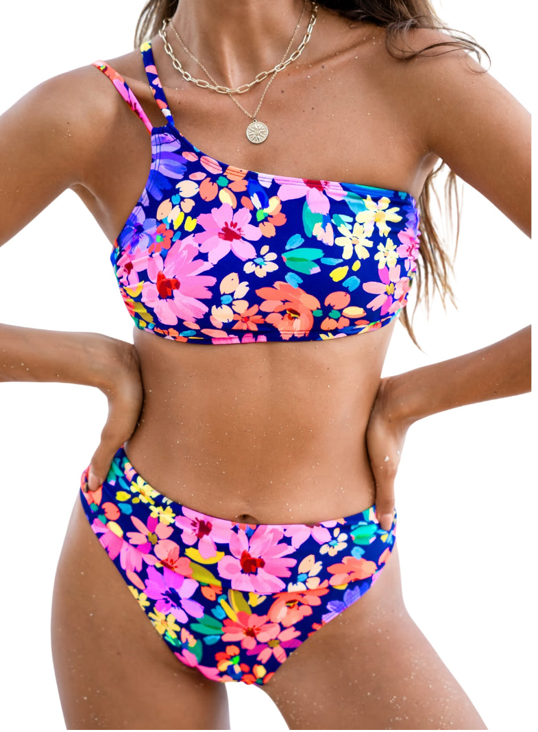 CupShe Ditsy Asymmetrical Bikini Top & Ruched High-Rise Bottoms Set (Medium)