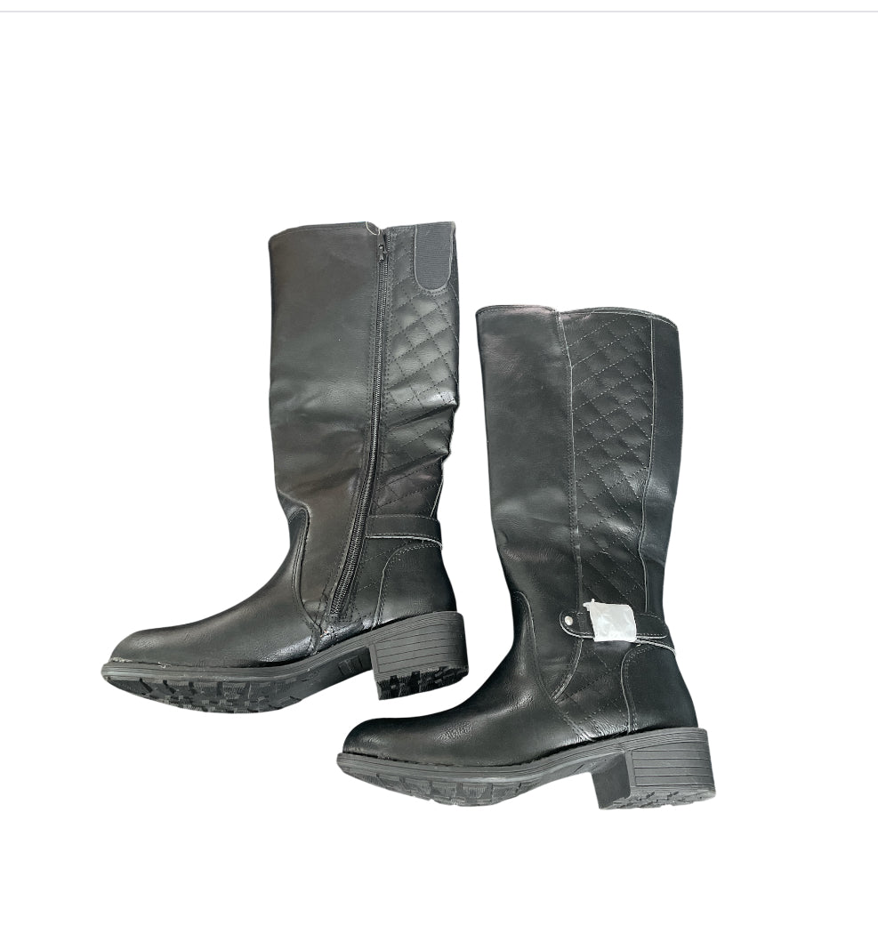 St. John’s Bay Black Quilted Riding Boot with Buckle (5)