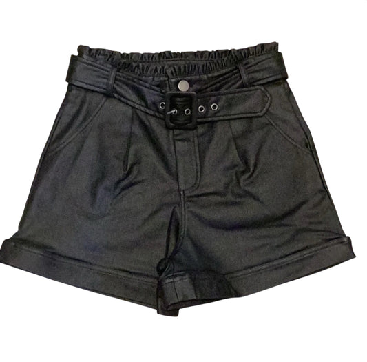 Sadie & Sage Black Belted Shorts (Large)
