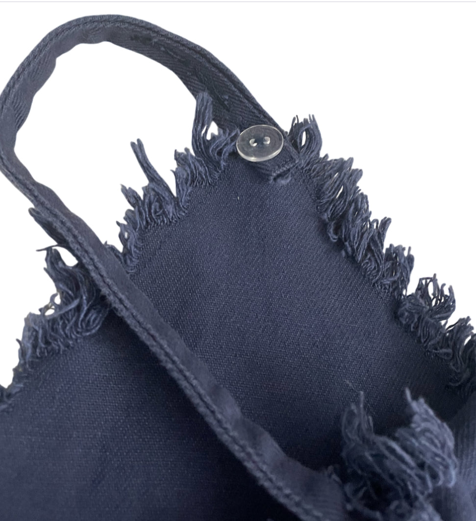 Sadie & Sage Woven Navy Dress (Small)