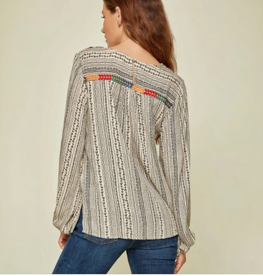 Savanna Jane Cream Tunic with Multicolor Embroidered V-Neck (2X)
