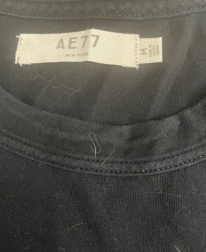AE77 Premium Boxy Pocket T-Shirt (Medium)