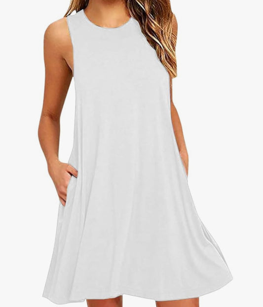 Elan White Sleeveless Loose Tank Dress (Medium)