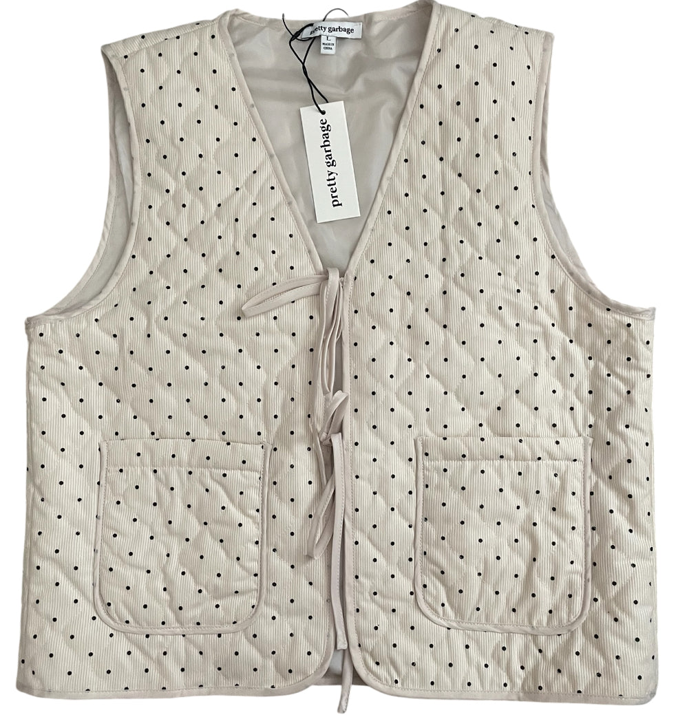 Pretty Garbage cream-colored quilted vest with a polka dot pattern (Large)