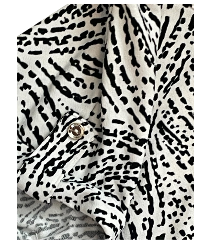 Cure Monochrome Black & White Patterned Blouse (1xl)